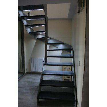 ESCALIER en metal double limon IMAGINE LINEAR DEMI TOURNANT bois,  métal