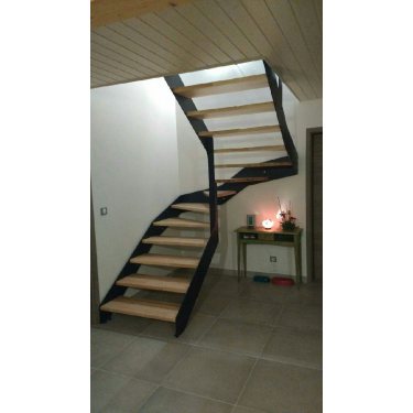 ESCALIER design bois pour les marches  double limon IMAGINE LINEAR DEMI TOURNANT   métal