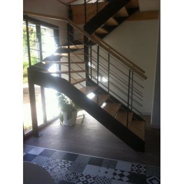 escalier design double limon IMAGINE LINEAR DEMI TOURNANT bois,  métal